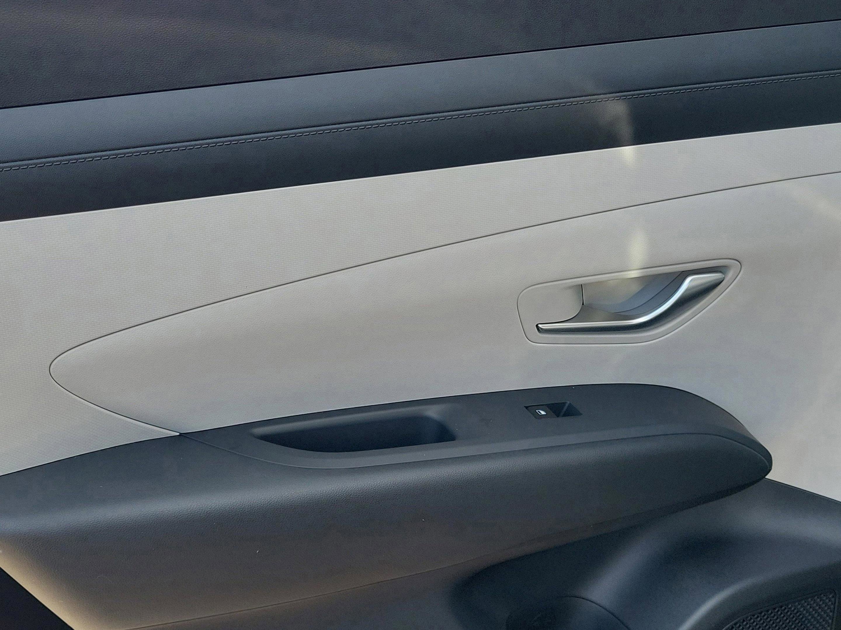 New 2026 Hyundai Tucson SE image 25