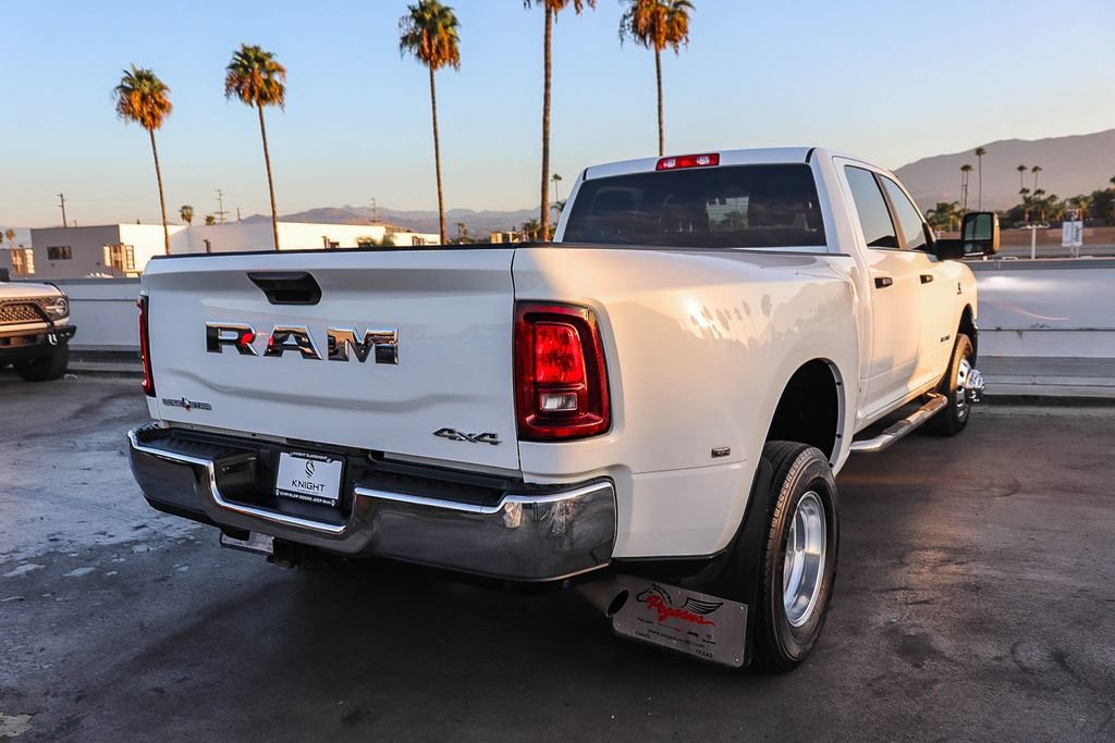 Used 2025 RAM 3500 Lone Star AWD/4WD image 9