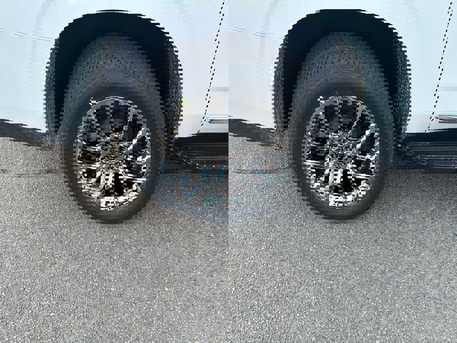 New 2026 GMC Yukon XL Elevation w/ Elevation Premium Package image 9