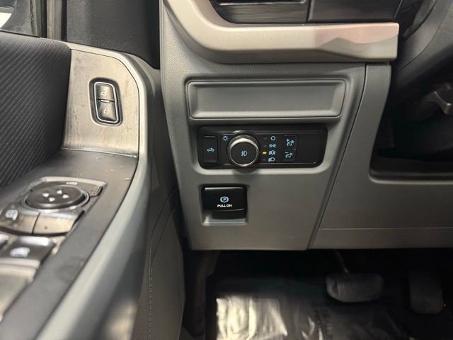 Used 2023 Ford F150 XLT image 17