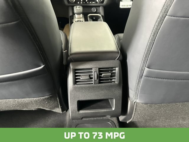 New 2026 Mitsubishi Outlander SE AWD/4WD image 16