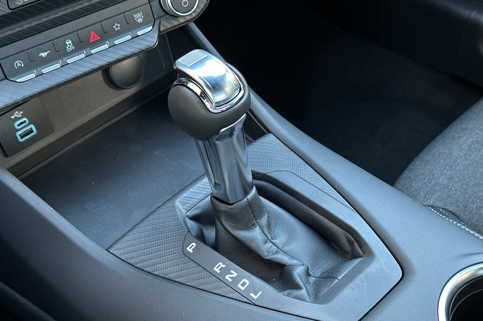 New 2026 Ford Mustang Convertible w/ Anti-Theft Package image 19