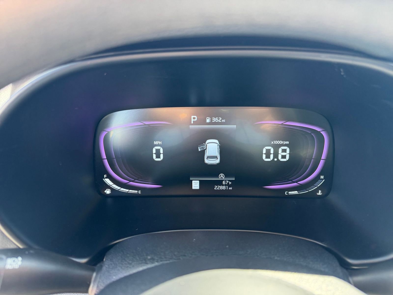 Used 2025 Kia Soul LX w/ LX Technology Package FWD image 38
