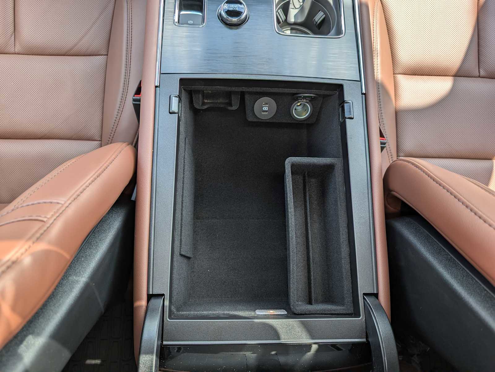 New 2026 Lincoln Aviator Reserve AWD/4WD image 14