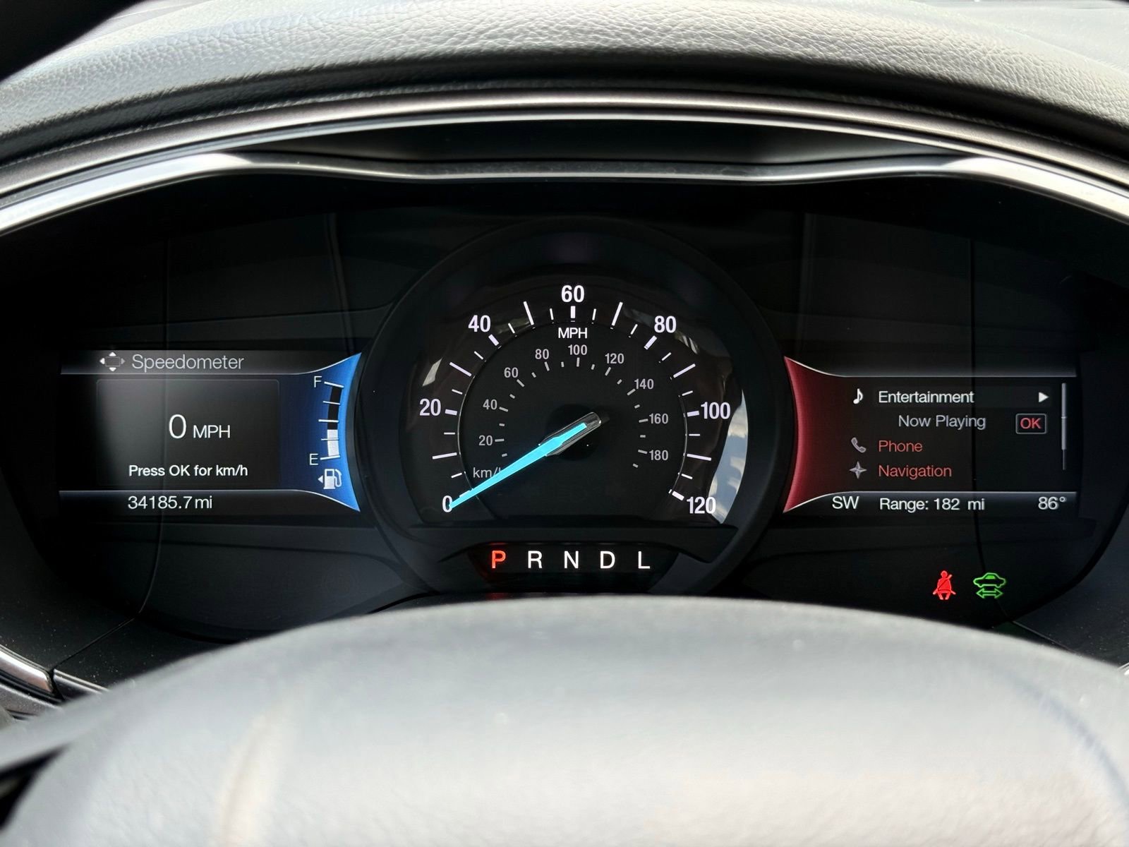 Used 2020 Ford Fusion SE FWD image 26