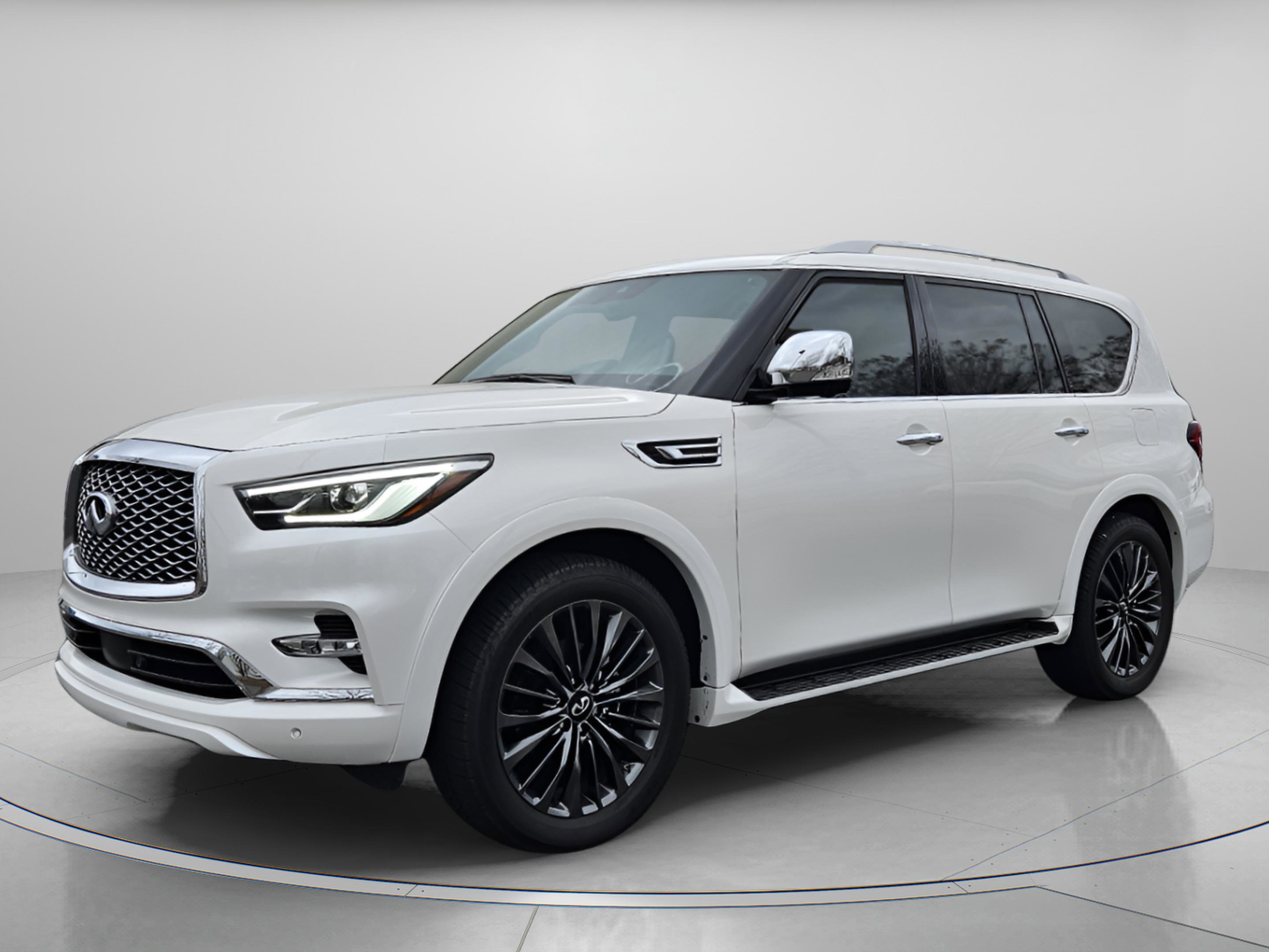 Certified 2024 INFINITI QX80 Sensory w/ All-Season Package image 2