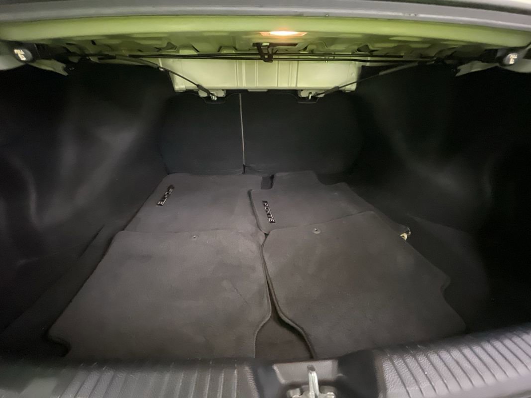 Used 2015 Kia Forte LX w/ Popular Package image 25