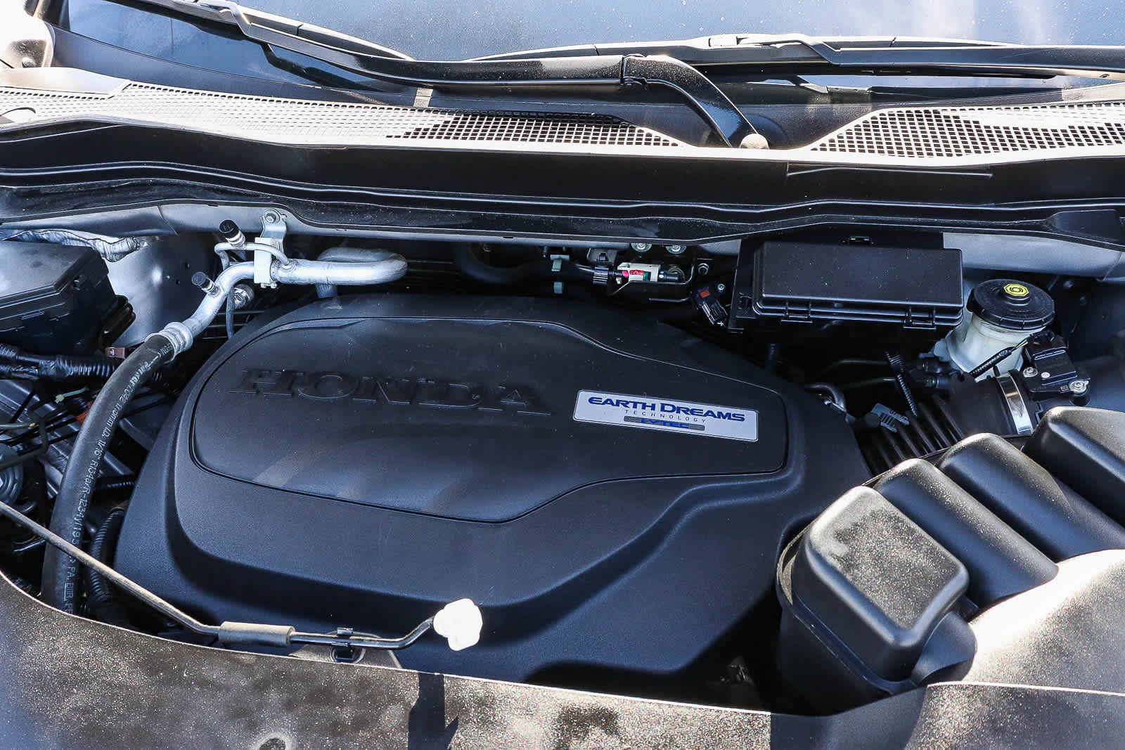 Used 2017 Honda Pilot Touring image 36