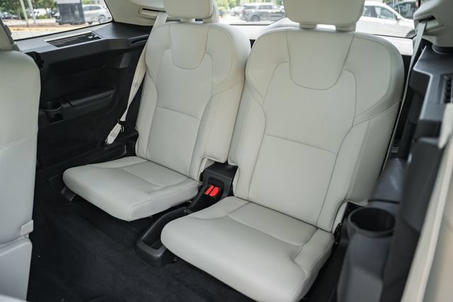 Certified 2024 Volvo XC90 B6 Plus w/ Protection Package Premier AWD/4WD image 33