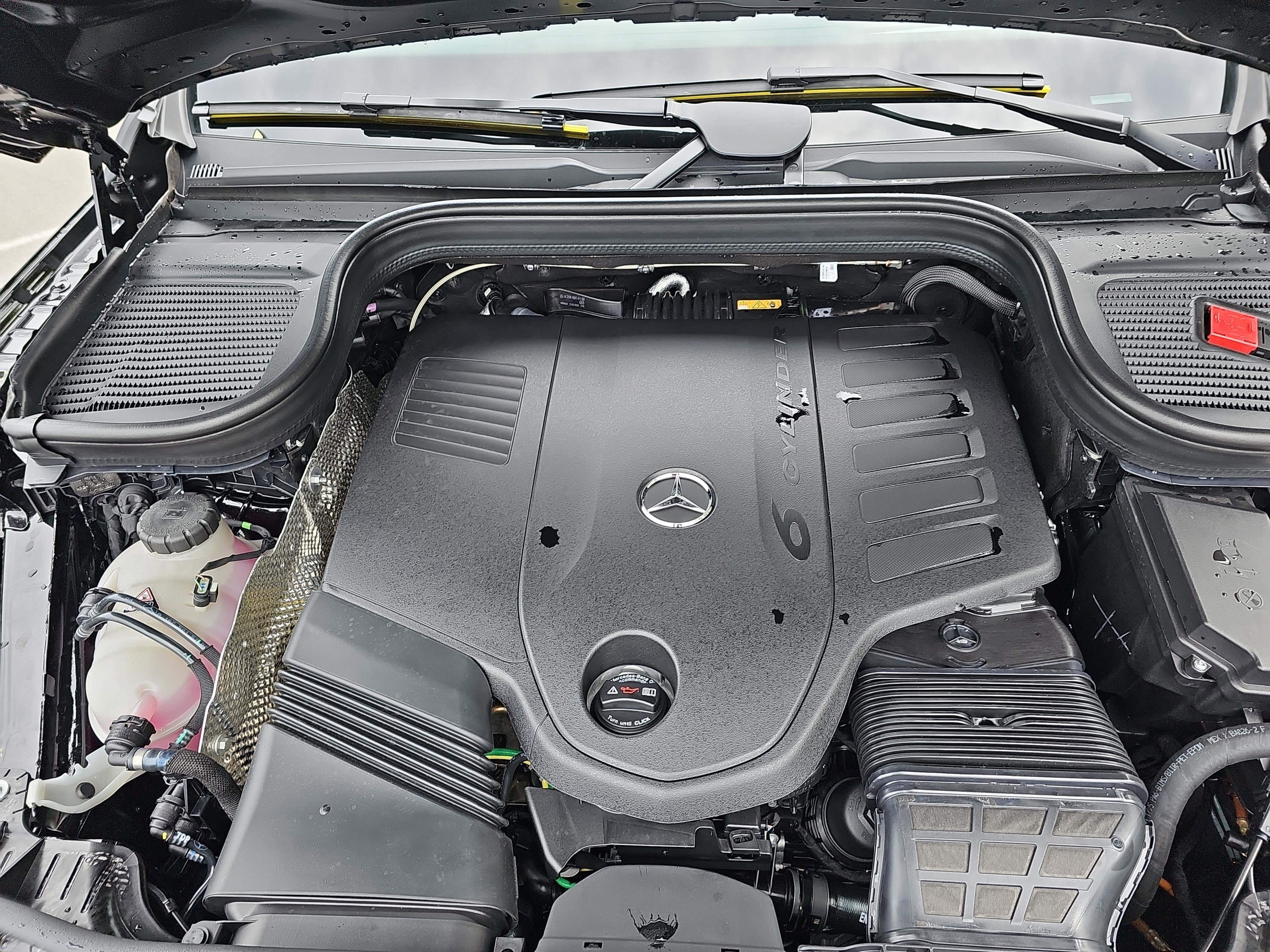 New 2026 Mercedes-Benz GLS 450 4MATIC image 33