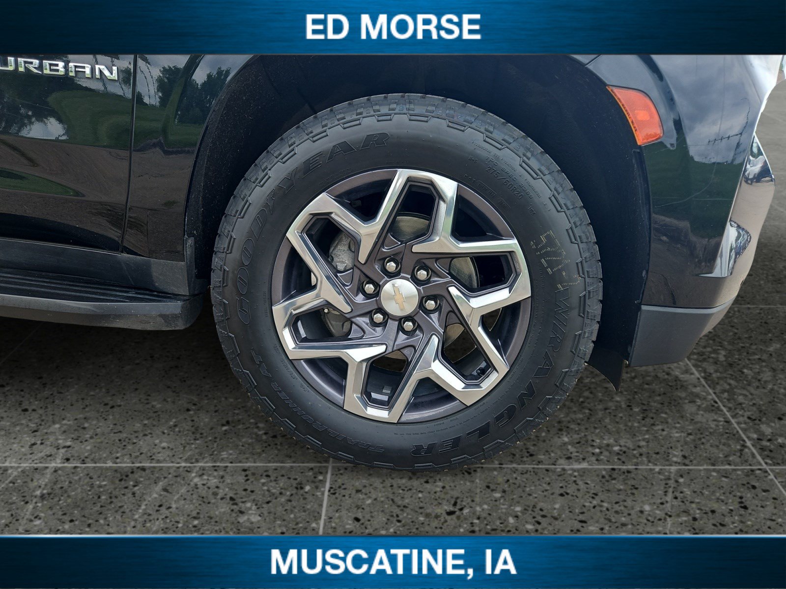 Certified 2024 Chevrolet Suburban LT AWD/4WD image 12