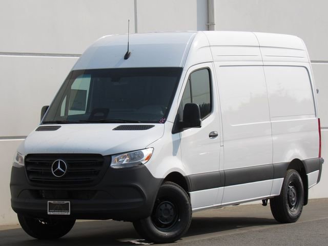 New 2025 Mercedes-Benz Sprinter 2500 image 1