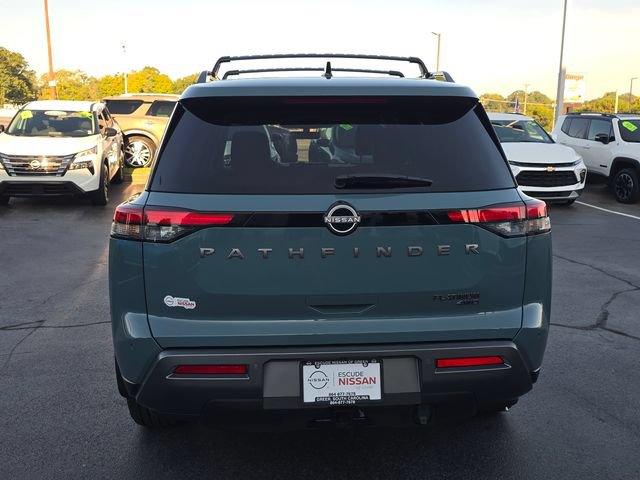 Certified 2026 Nissan Pathfinder Platinum w/ Accent Package AWD/4WD image 4