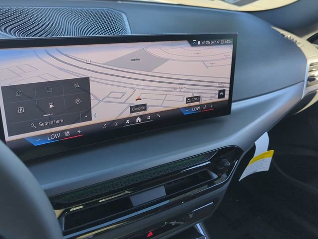 Used 2026 BMW 230i Coupe w/ Convenience Package image 20