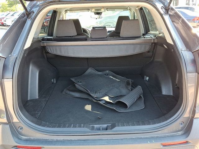 Used 2021 Toyota RAV4 XLE image 31