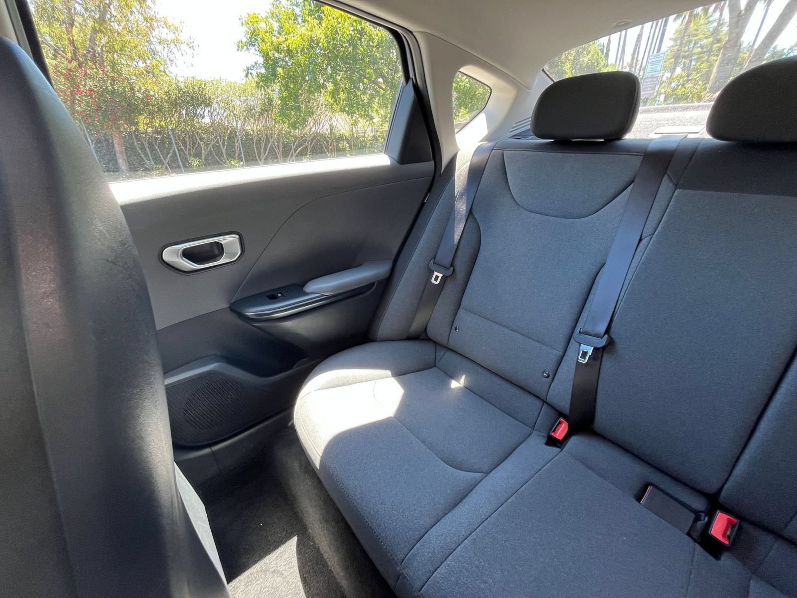 Used 2025 Kia K4 FWD image 38
