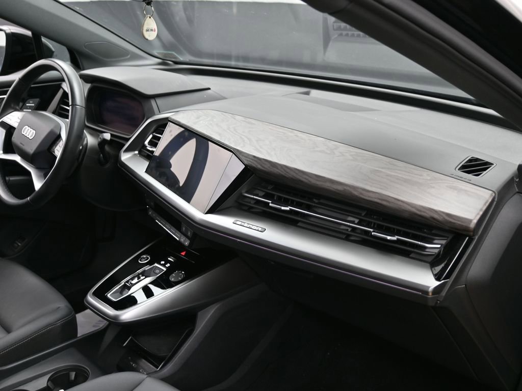 Used 2024 Audi Q4 e-tron Premium Plus w/ Premium Plus image 36