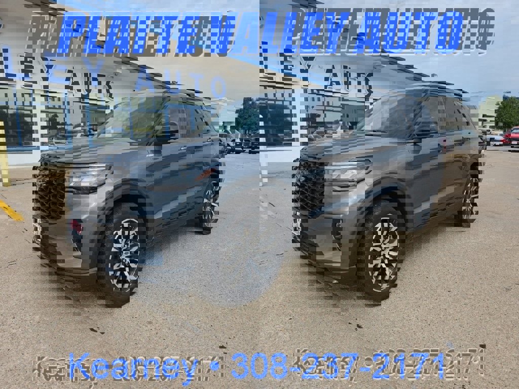 Used 2025 Ford Explorer ST-Line
