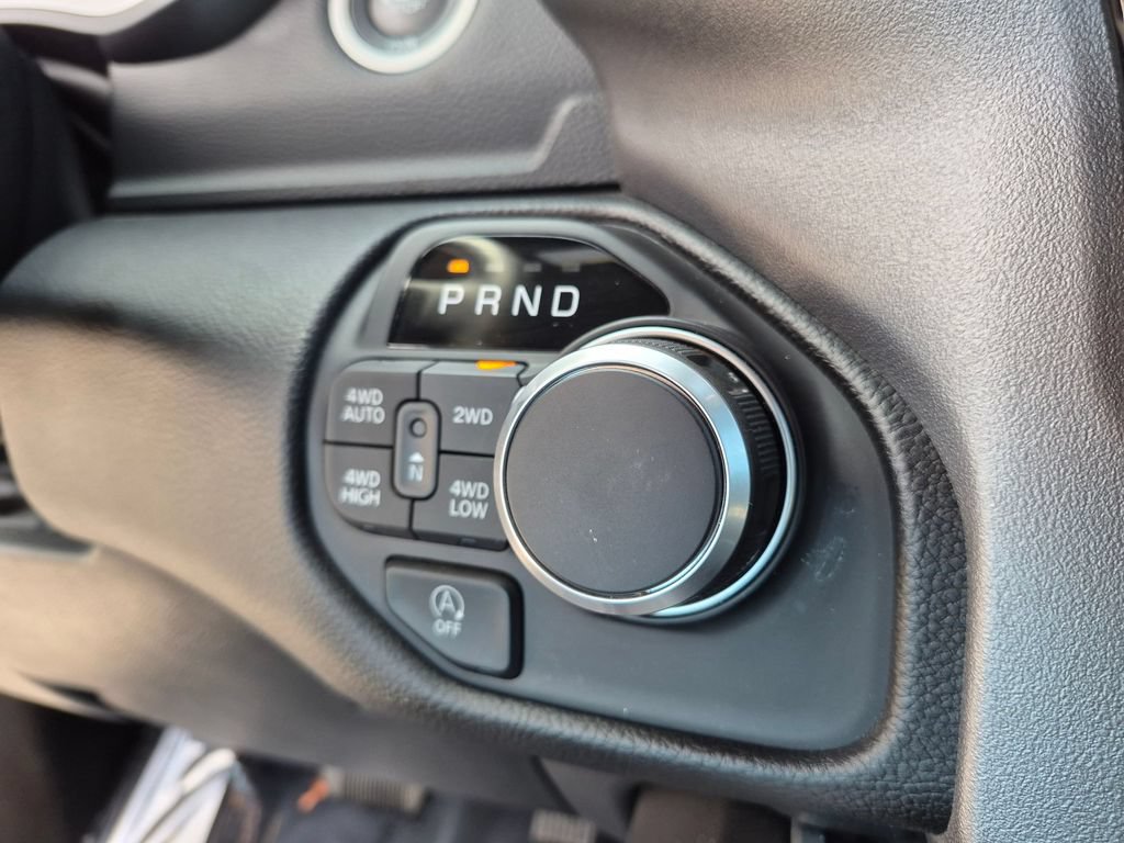 Used 2025 RAM 1500 Big Horn AWD/4WD image 22