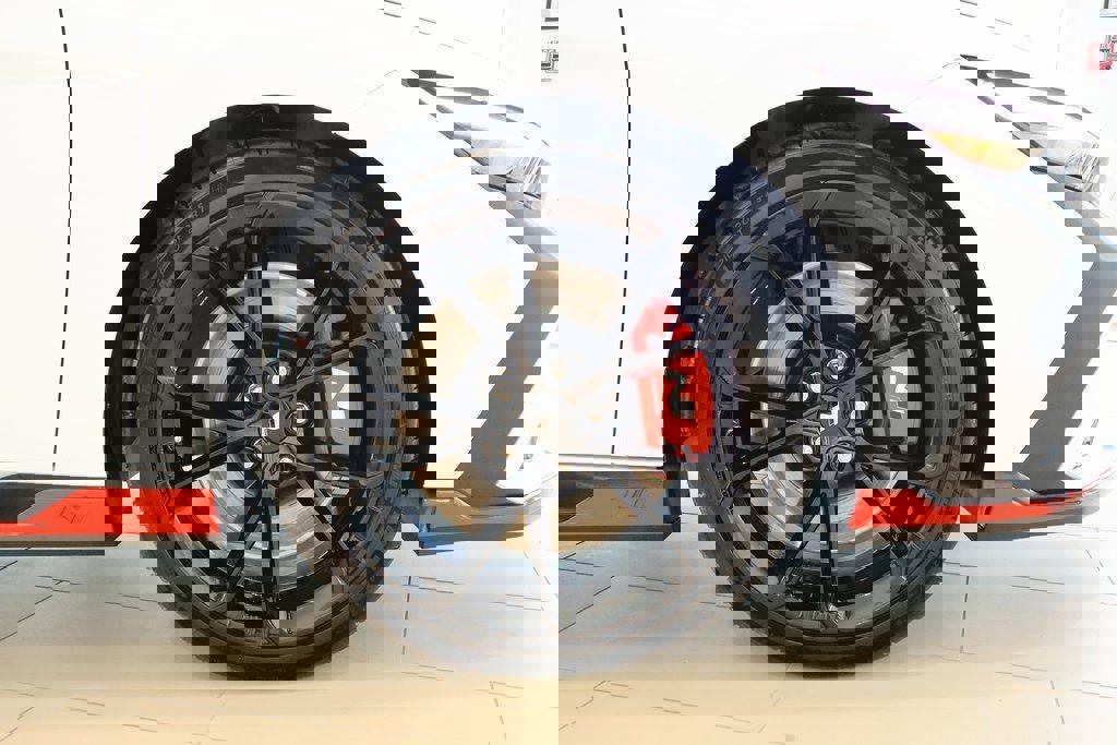 New 2025 Hyundai Elantra N image 15