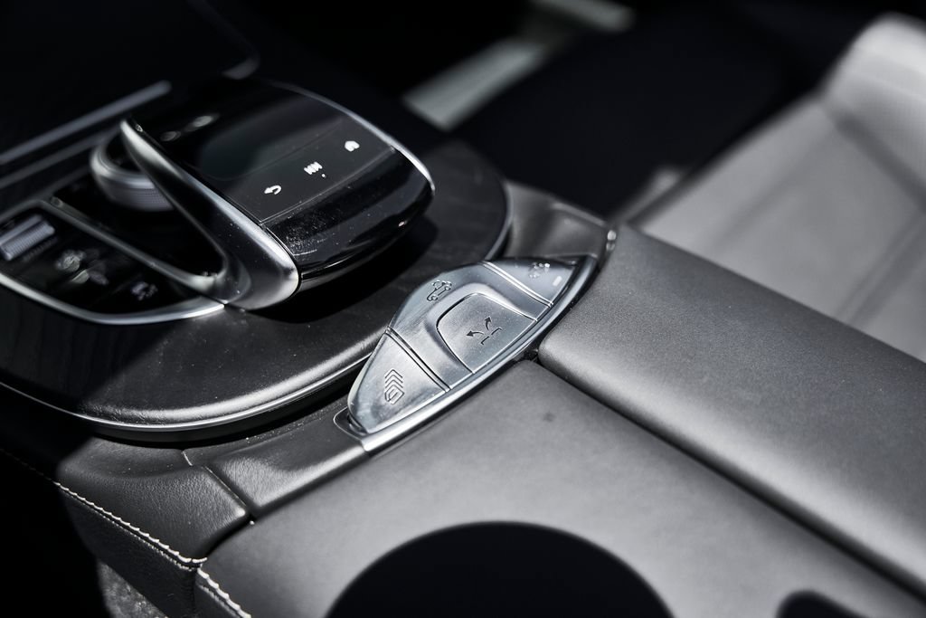 Used 2021 Mercedes-Benz E 53 AMG 4MATIC Cabriolet image 50