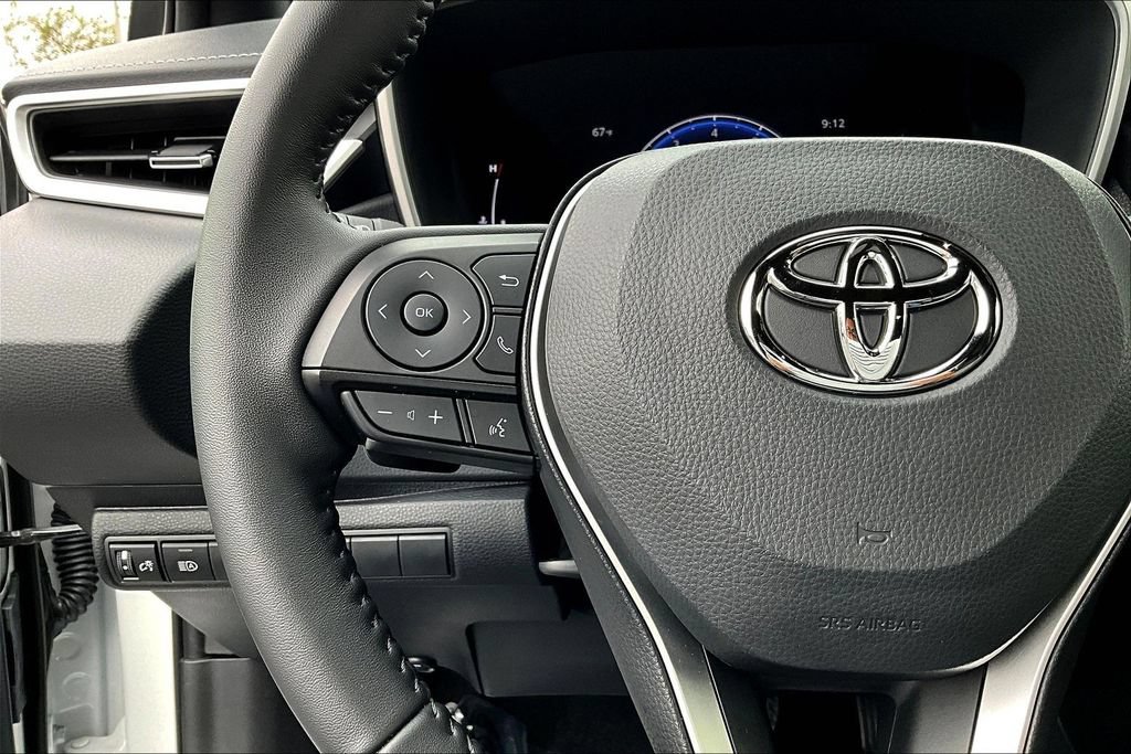 Used 2026 Toyota Corolla XSE FWD image 9
