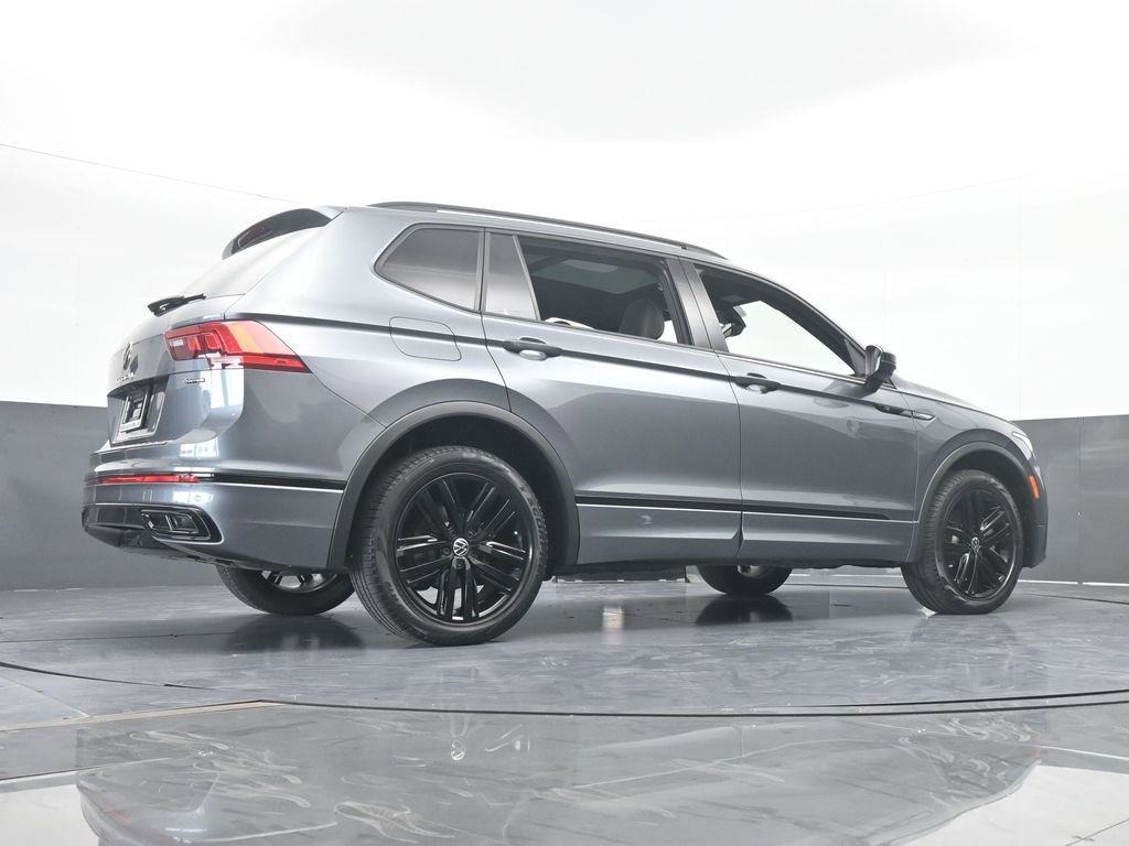 Used 2022 Volkswagen Tiguan SE R-Line image 67