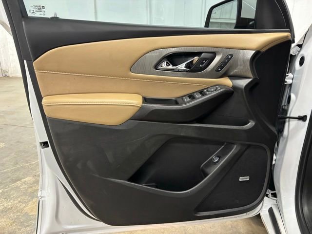 Used 2023 Chevrolet Traverse Premier w/ LPO, Floor Liner Package FWD image 18