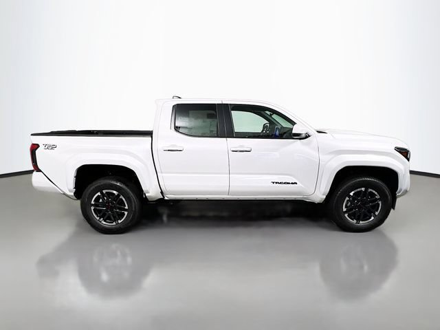 New 2026 Toyota Tacoma TRD Sport RWD image 2
