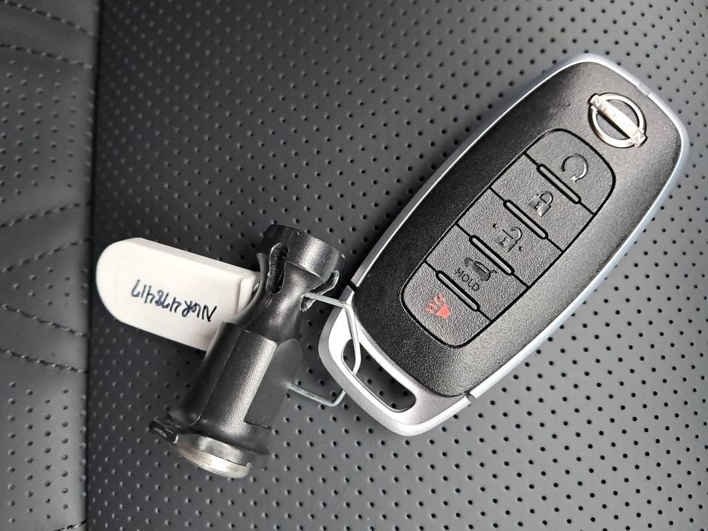 New 2026 Nissan Rogue Platinum w/ Platinum Premium Package image 30