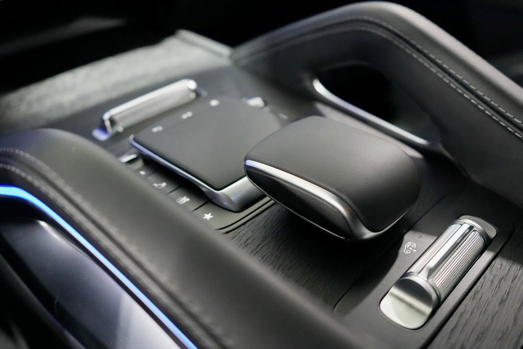 Used 2024 Mercedes-Benz GLE 53 AMG 4MATIC Coupe image 16