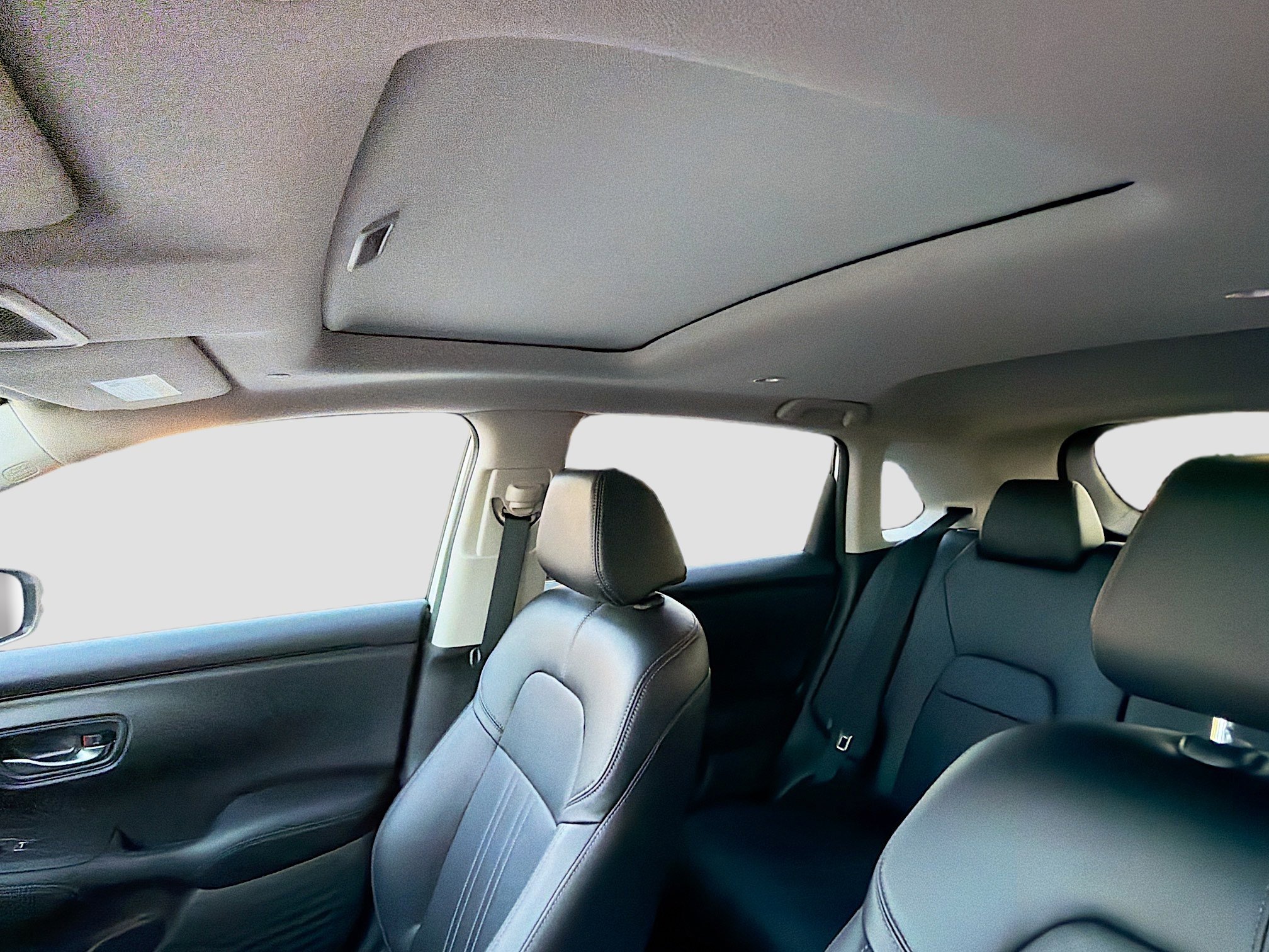 Used 2023 Honda HR-V EX-L image 25