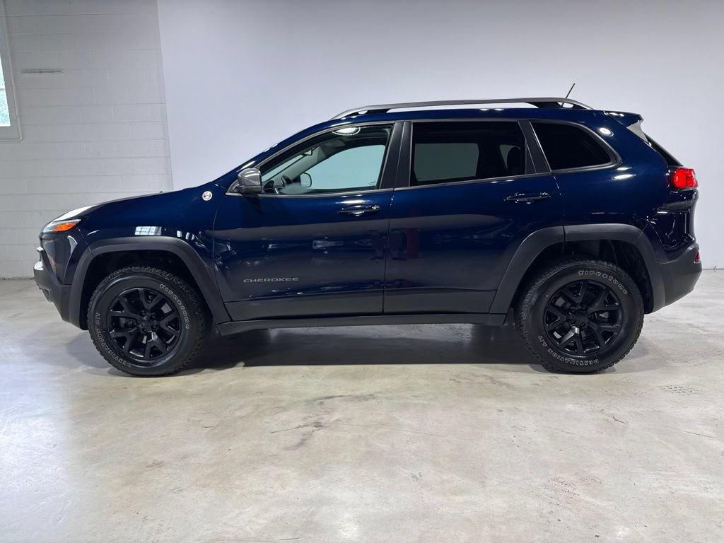 Used 2014 Jeep Cherokee Trailhawk w/ Technology Group AWD/4WD image 4