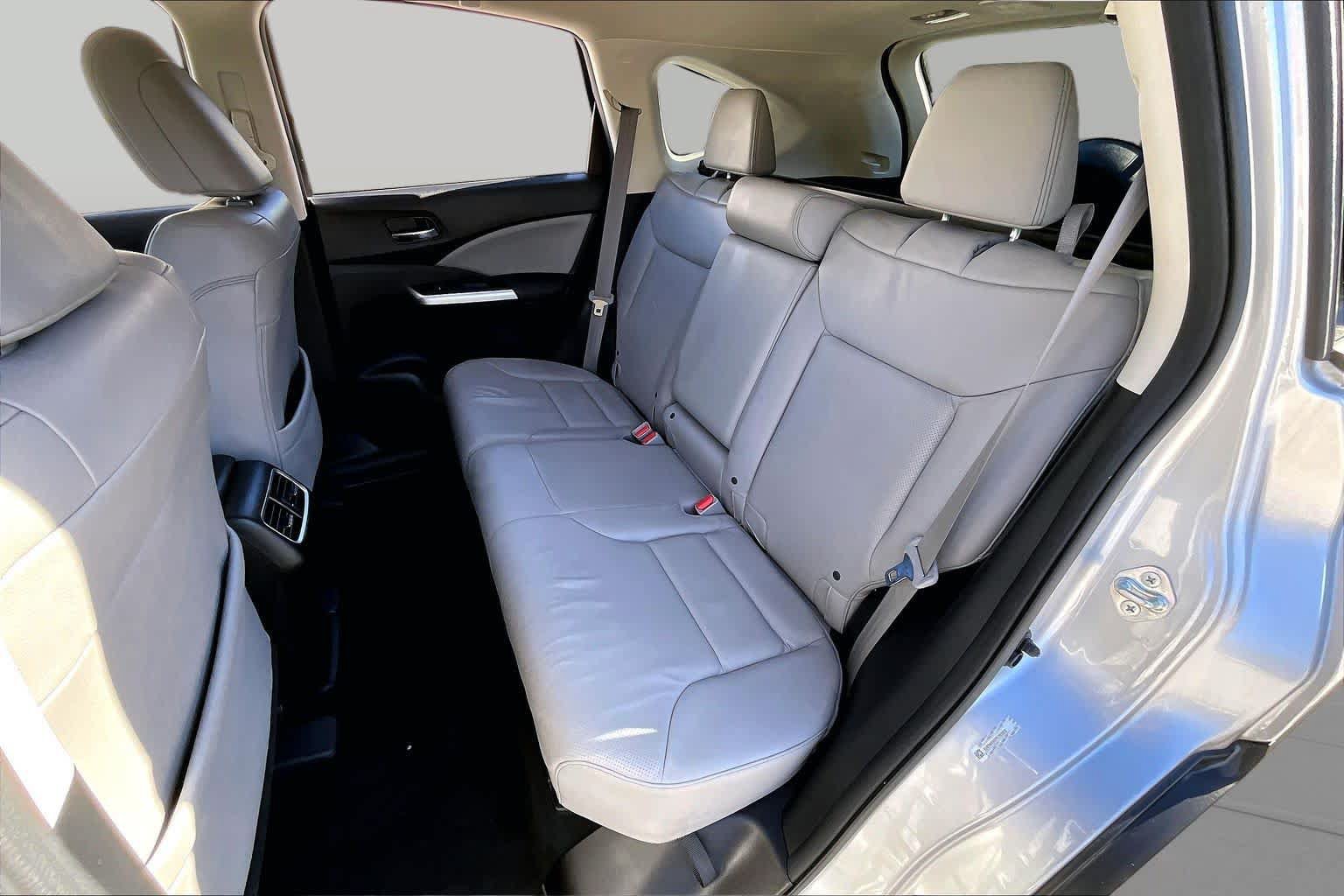 Used 2015 Honda CR-V Touring image 19