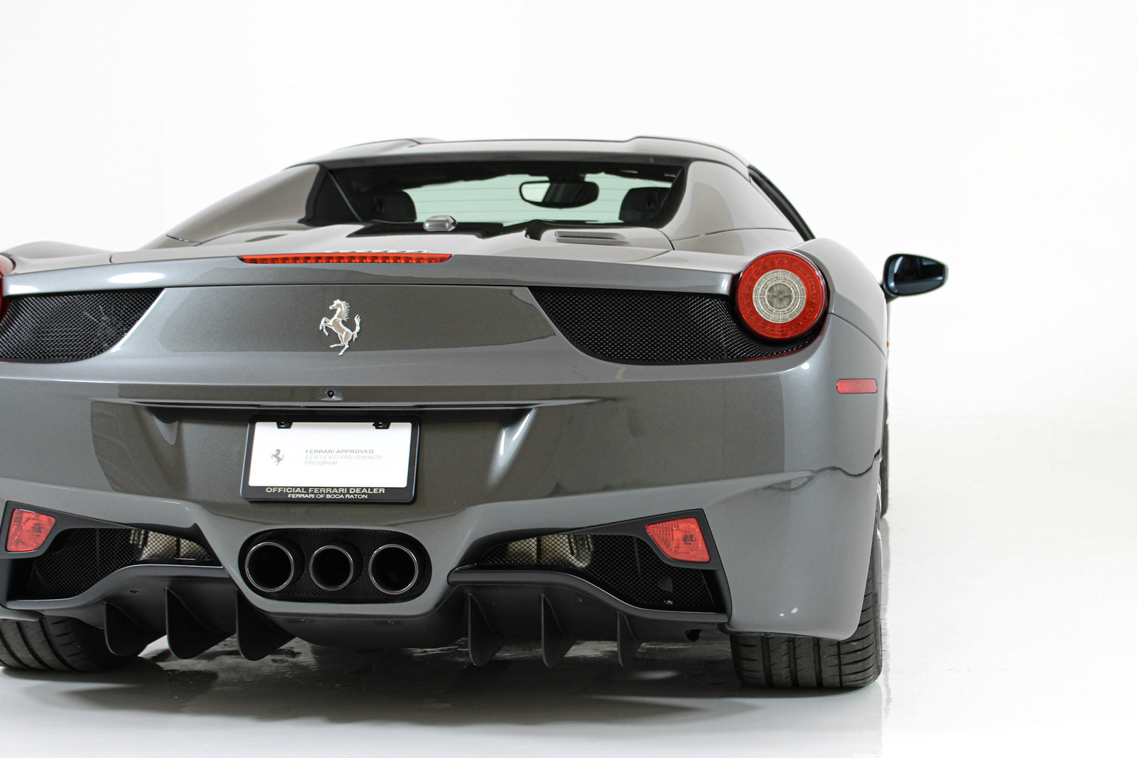 Certified 2013 Ferrari 458 Spider RWD image 27