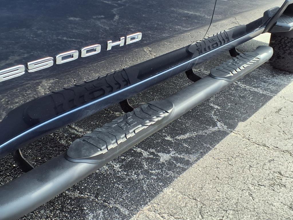 Used 2023 GMC Sierra 2500 Pro w/ Convenience Package image 26