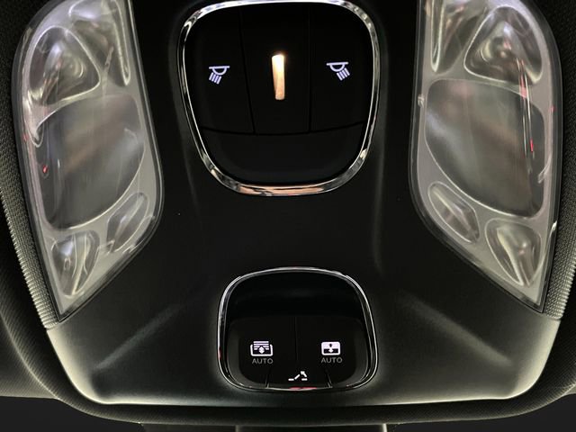 Used 2025 Jeep Compass Limited w/ High Altitude Package image 25