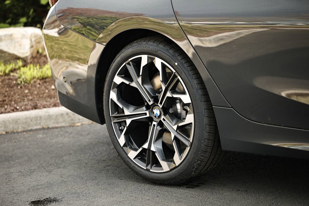 New 2026 BMW 330i Sedan w/ Premium Package image 6