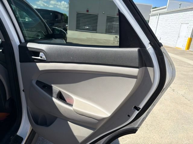 Used 2021 Hyundai Tucson SE AWD/4WD image 31
