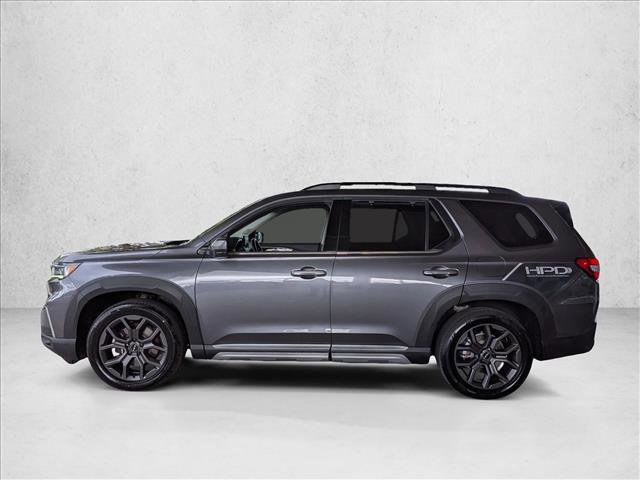 Used 2023 Honda Pilot Touring image 8