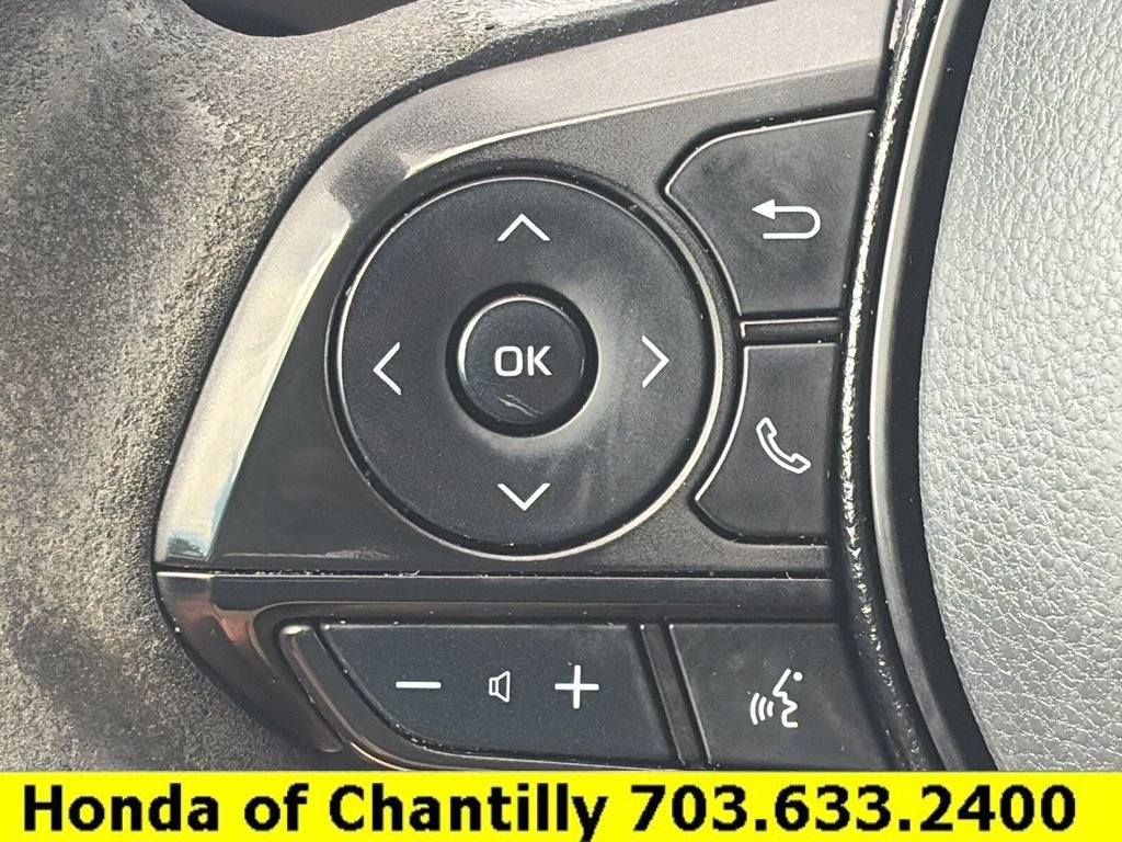 Used 2021 Toyota RAV4 XLE AWD/4WD image 12