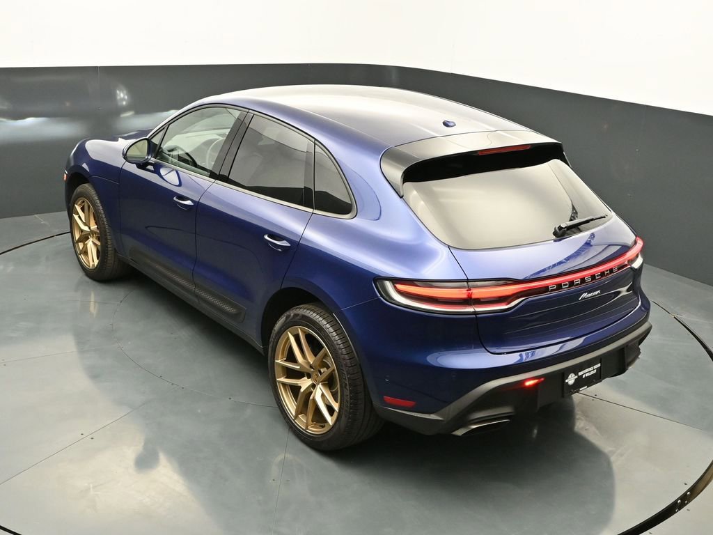 Used 2025 Porsche Macan image 50