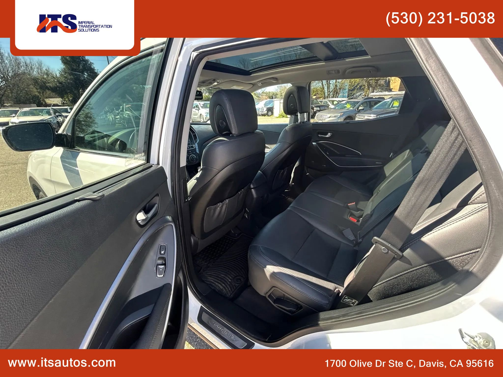 Used 2018 Hyundai Santa Fe Sport w/ Cargo Package image 11