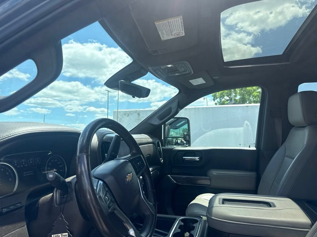 Used 2020 Chevrolet Silverado 2500 LTZ w/ LTZ Premium Package AWD/4WD image 11