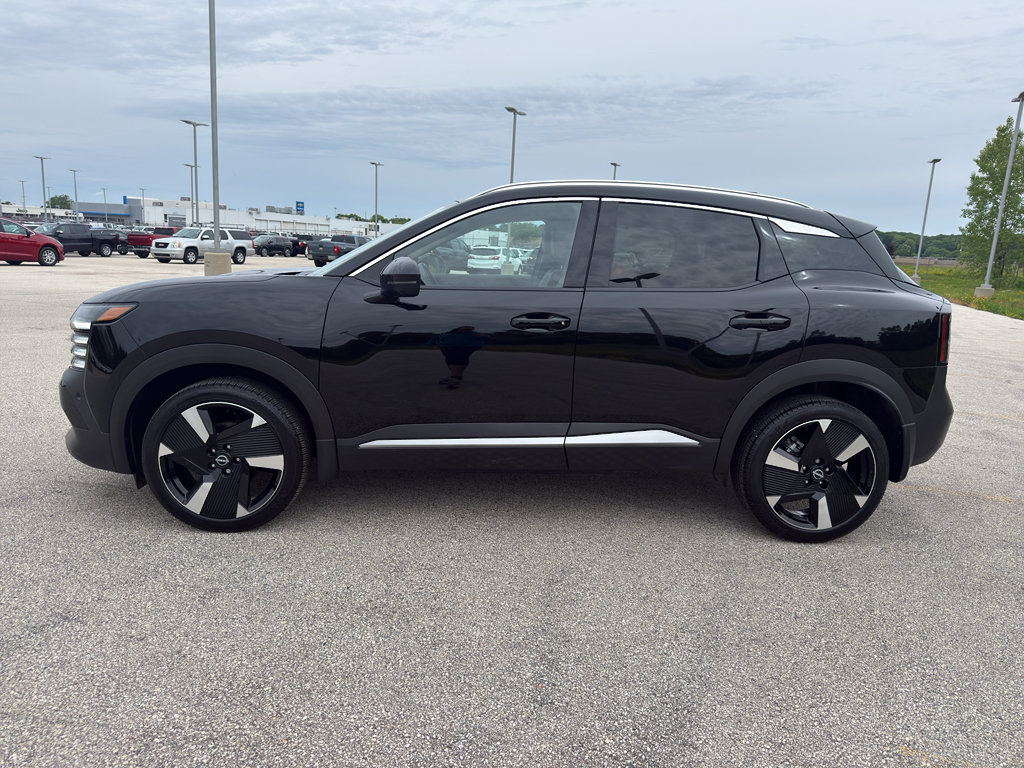 Certified 2025 Nissan Kicks SR AWD/4WD image 6