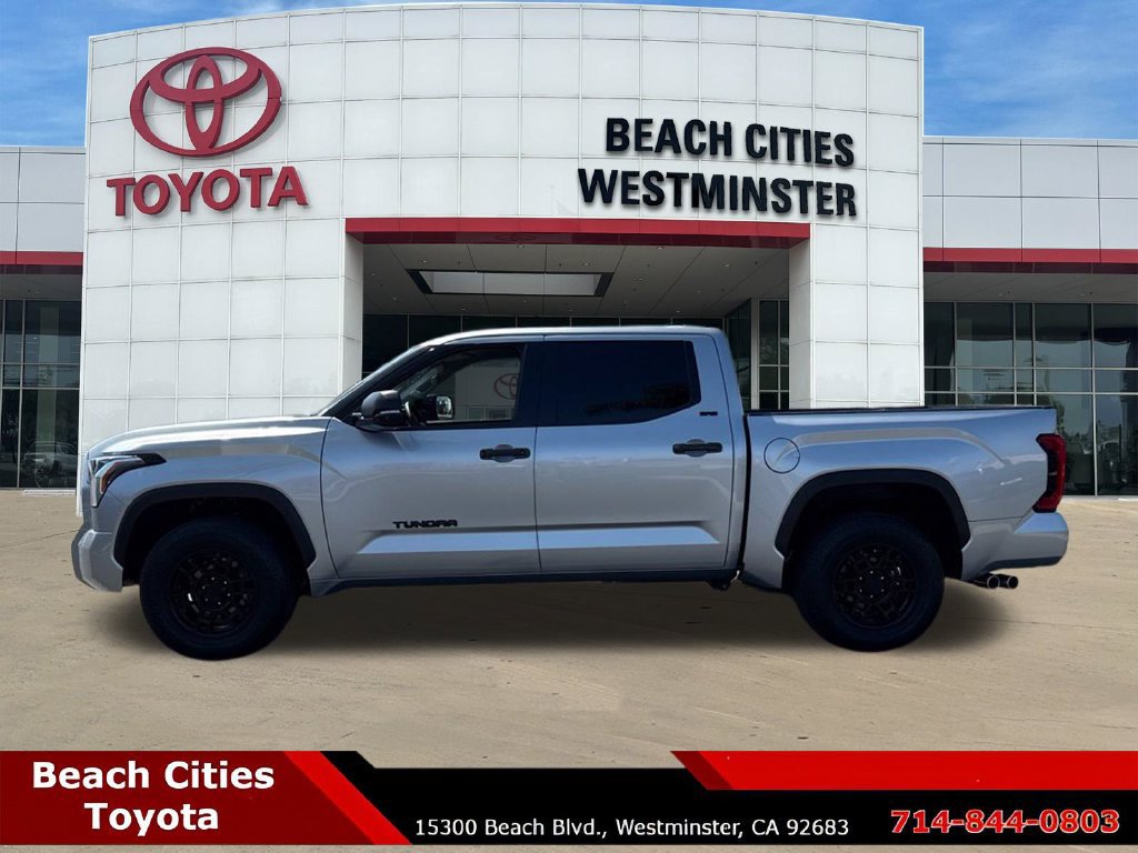 Used 2022 Toyota Tundra SR5 w/ Convenience Package RWD image 7