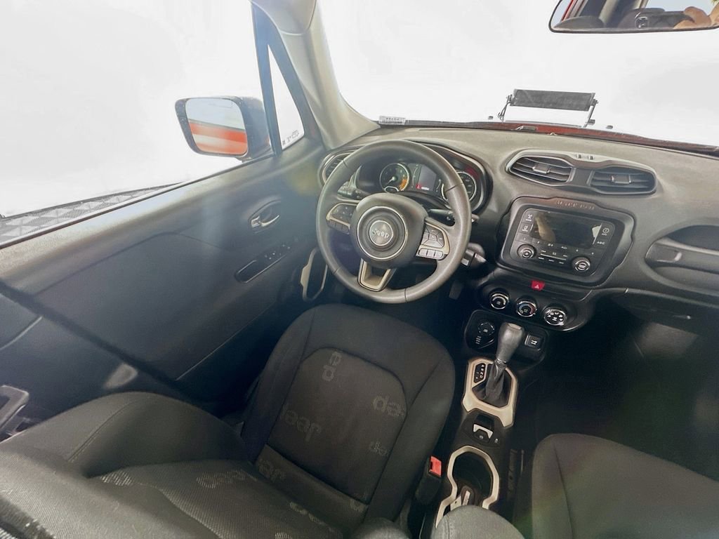 Used 2017 Jeep Renegade Sport w/ Power & Air Group image 9