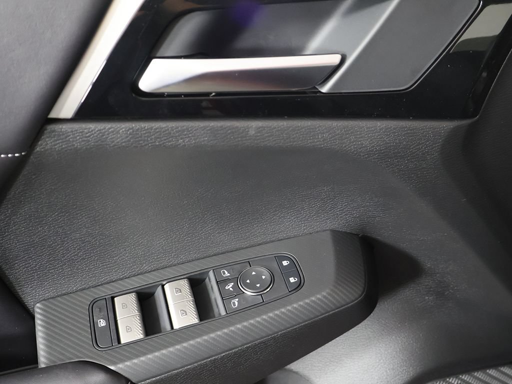 New 2026 Mitsubishi Outlander SE FWD image 37