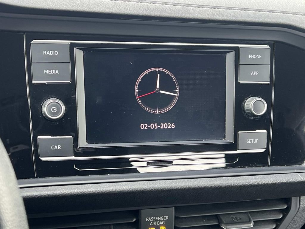 Used 2019 Volkswagen Jetta SE image 18