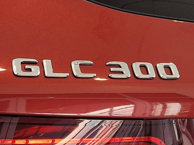 Used 2021 Mercedes-Benz GLC 300 4MATIC image 35